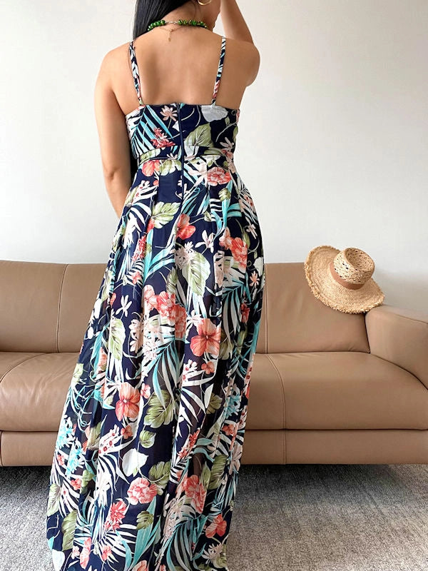 Back view of the longline floral top. 